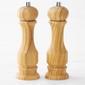 Williams Sonoma Traditional Italian Olivewood 7” Salt & Pepper Mills Retail $159